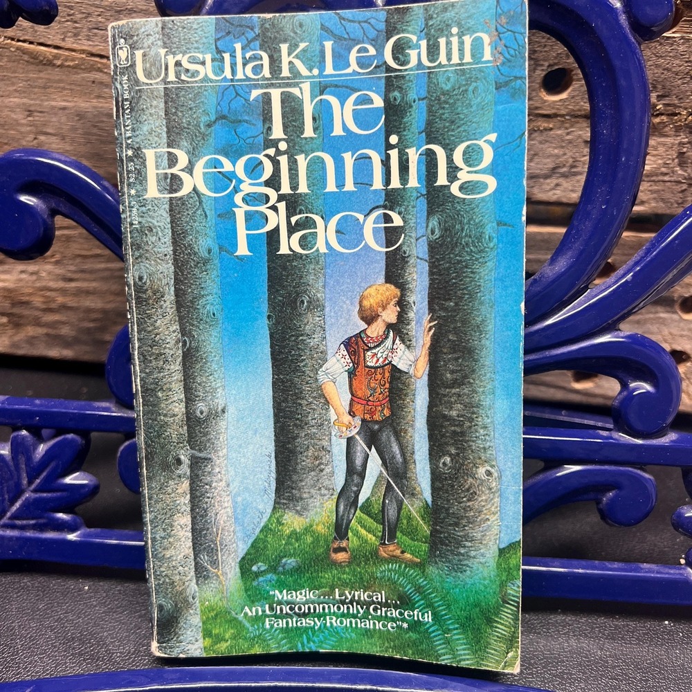 The Beginning Place, Ursula K. Le‎ Guin Vintage Fantasy Science Fiction PB